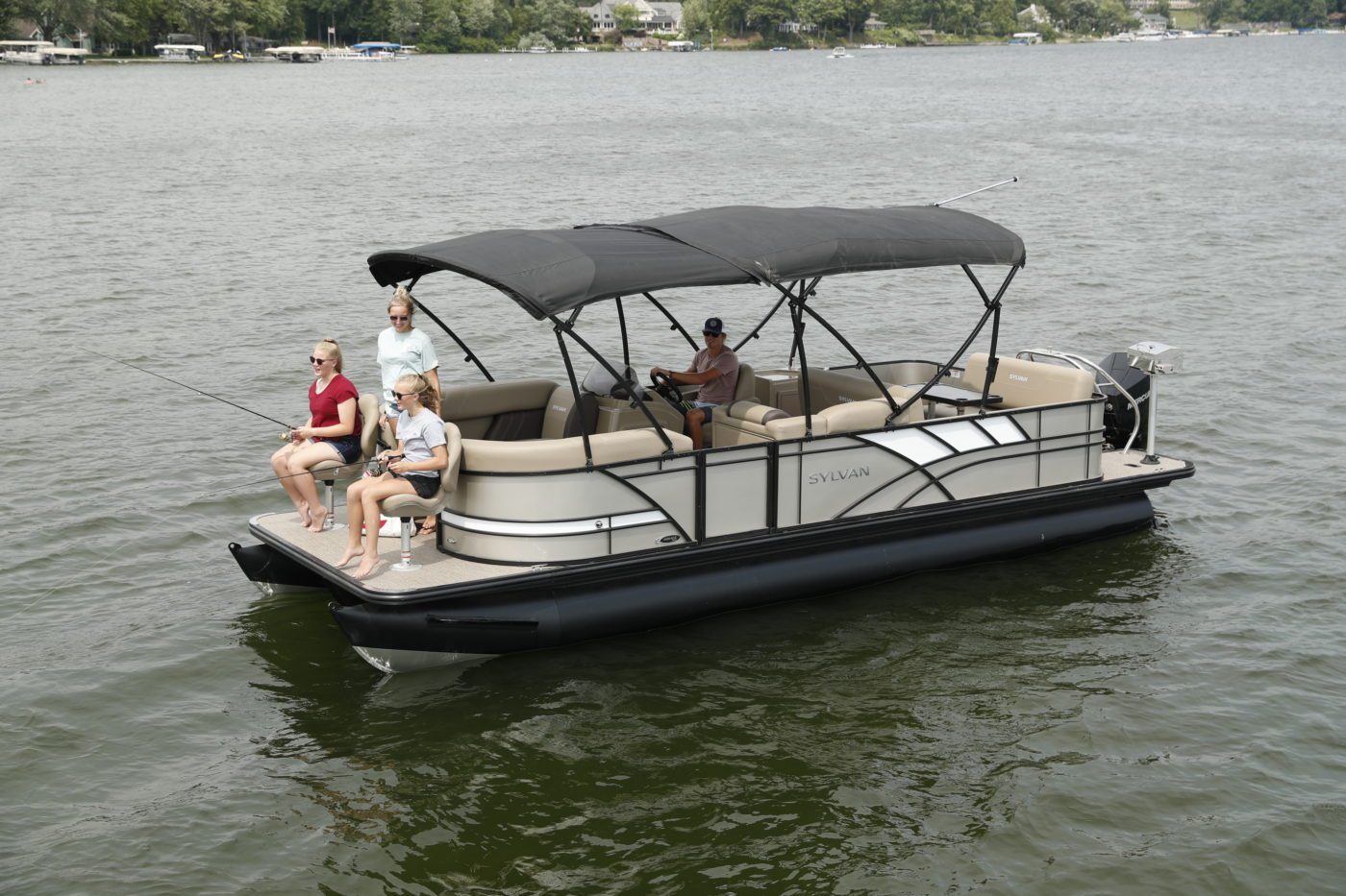 Reasons To Own A Sylvan Pontoon Boat 