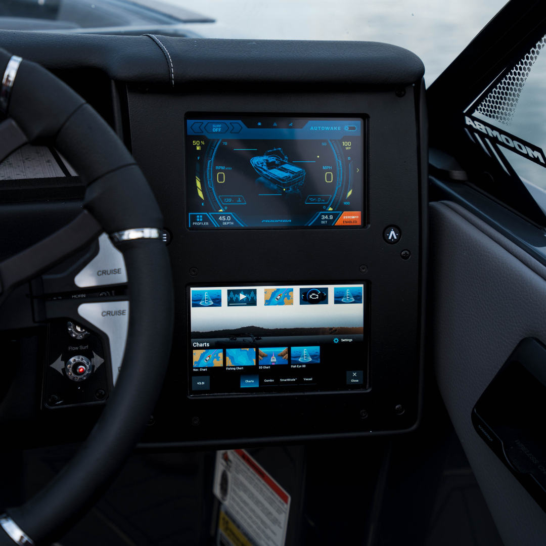 Picture of the dual-screen dash on a Moomba wake boat.
