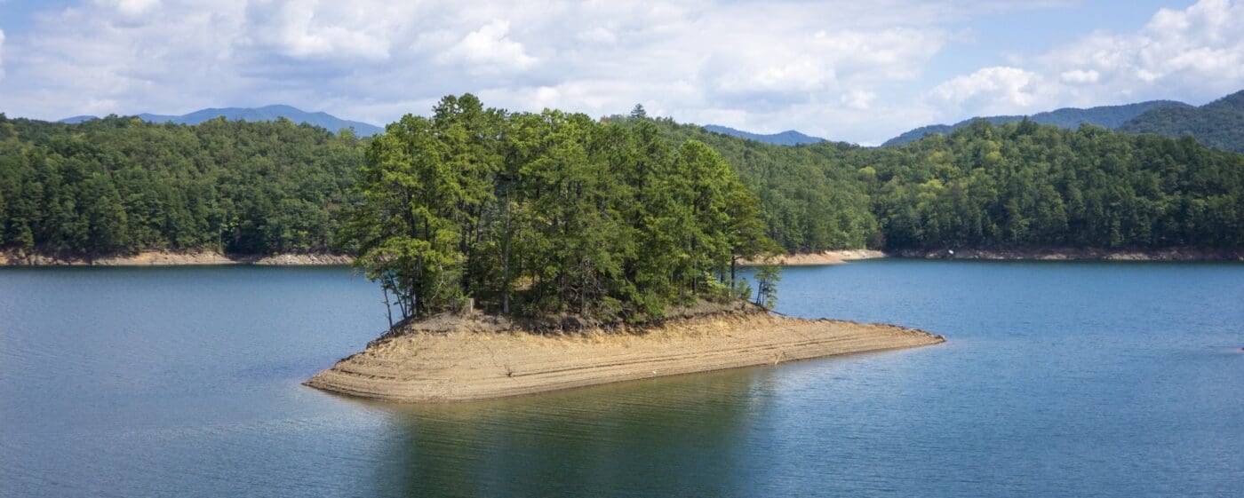 Shell Island in the middle of Lake Guntersville, Alabama.