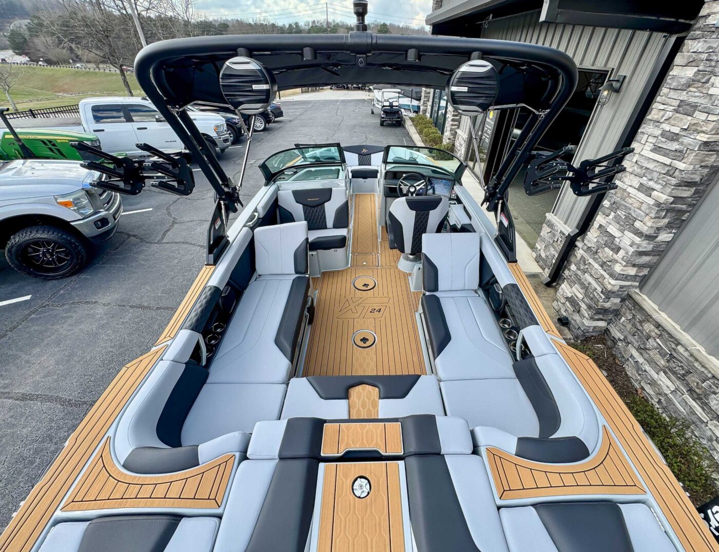 2026 MasterCraft XT24 N07836BT - Boat Dealer | Skier's Marine