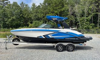 2017-Chaparral-223_Vortex_VRX-ID01088180_1