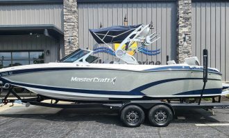 2018-MasterCraft-X26-ID00135829_1