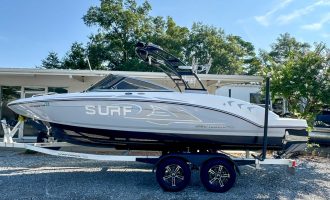 2021-Chaparral-23_surf-ID00136008_1