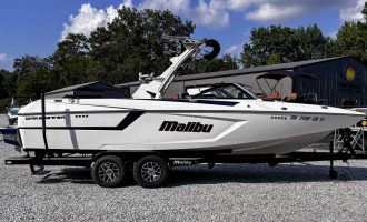 2021-Malibu-Wakesetter_24_MXZ-ID00067993_1