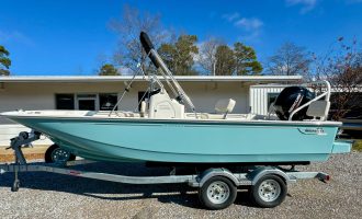 2025-Boston_Whaler-190_Montauk-ID00543372_1