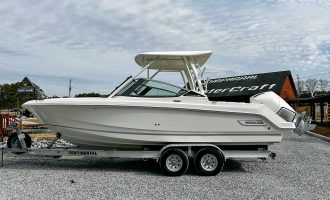 2025-Boston_Whaler-240_Vantage-ID34948408_1