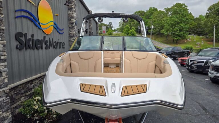 2024-MasterCraft-XT24-ID00543370_5.jpg - m08q3qm4