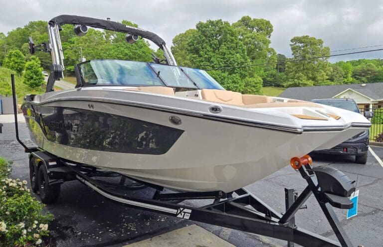 2024-MasterCraft-XT24-ID00543370_6.jpg - m08q3s7r