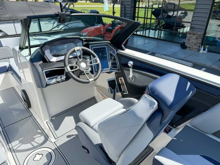 2024-MasterCraft-X24-ID01086765_16.jpg - m08r0uwk