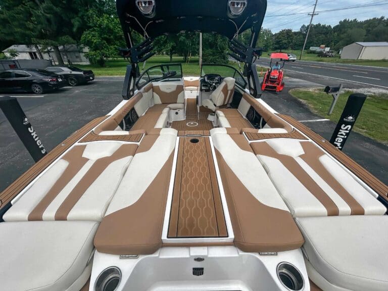 2022-MasterCraft-XT24-ID01087417_10.jpg - m0f3xske