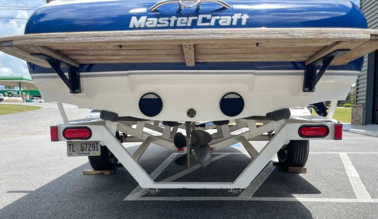 2005-MasterCraft-Maristar-210-ID01087418_8.jpg - m0f41bad