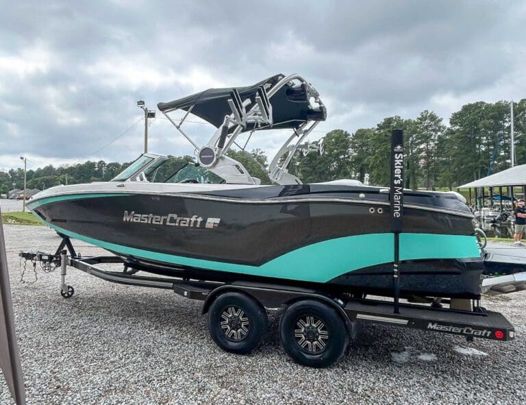 2019-MasterCraft-XT22-ID00540963_6.jpg - m18hzi6w