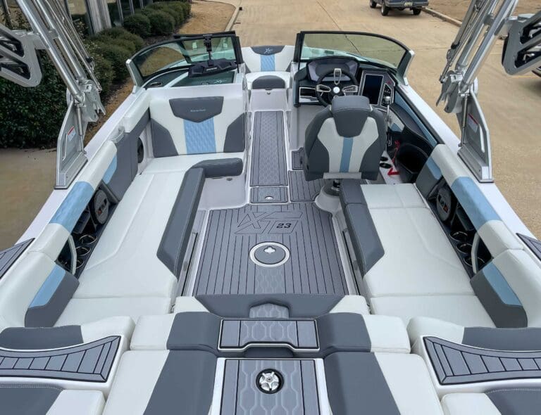 2024-MasterCraft-XT23-ID00017116_12.jpg - m2jftlzf