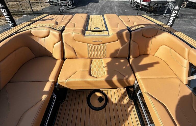 2024-MasterCraft-XT22-ID17383814_18.jpg - m2jh6a9i