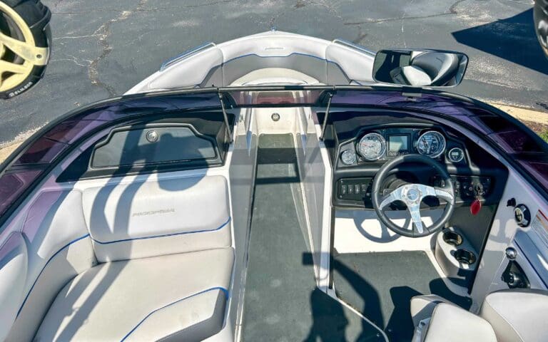 2014-Moomba-Mobius_LSV-ID00270472_13.jpg - m37l22c2